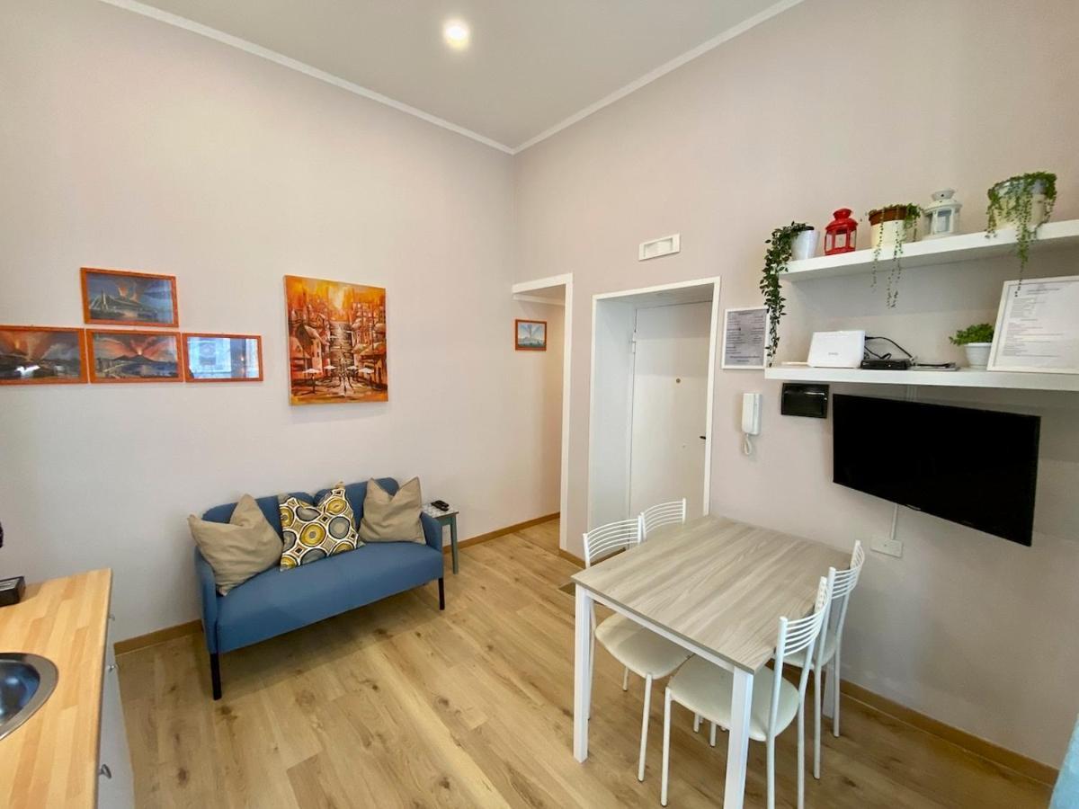 Casa Giro Apartment Naples Exterior photo